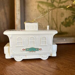 RARE VINTAGE LENOX 1989 ANNUAL YULETIDE EXPRESS CABOOSE CHRISTMAS ORNAMENT - EUC